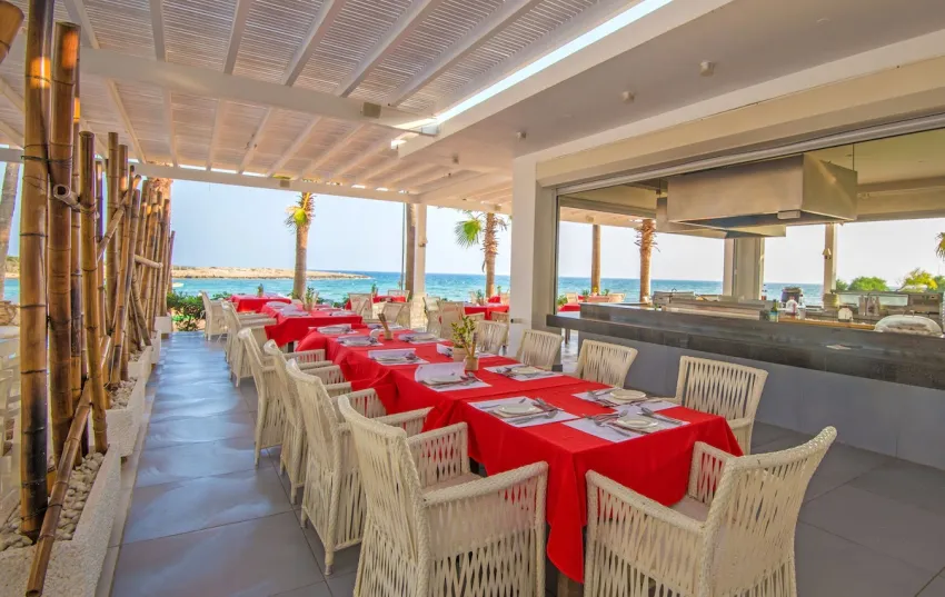 Dome Beach Hotel 4*-9