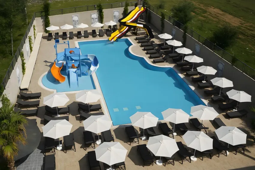 Q Ella Beach Hotel 4*-5