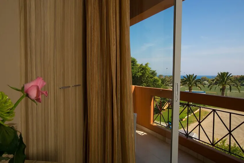Elotia Hotel 3*-12