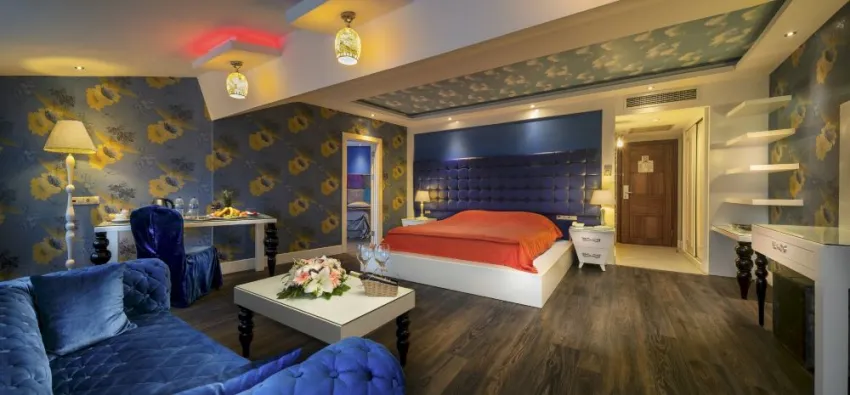 ROX ROYAL HOTEL  5*-6