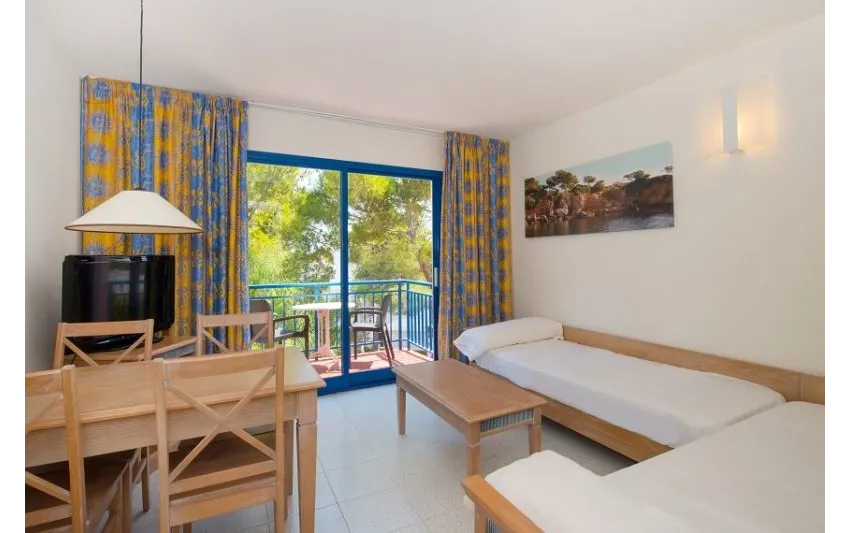 Iberostar Waves Club Cala Barca 4*-4