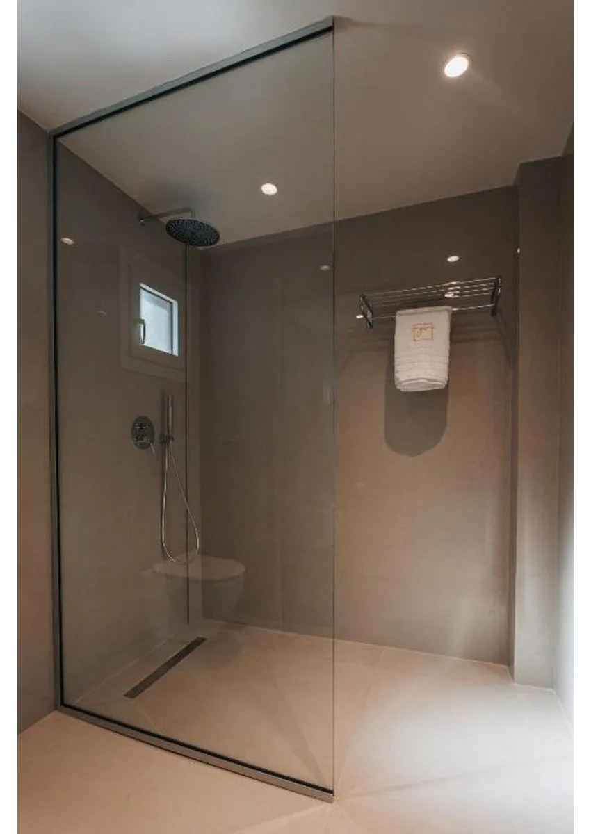 Golden Coast Suites 4*-7