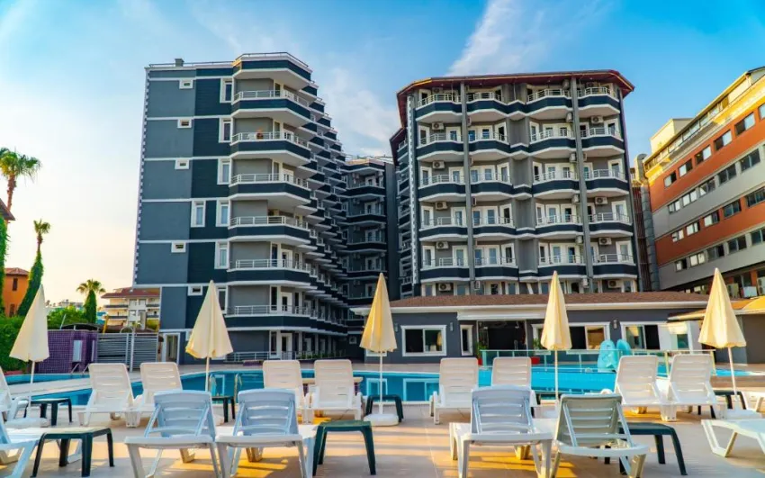 CLOVER MAGIC PARK BEACH  4*-7