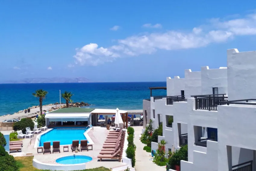 Yria Beach Hotel 4*-2