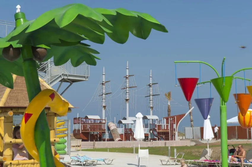 Louis Phaethon Beach 4*-12