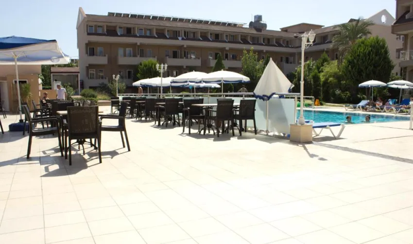 ARES DREAM HOTEL  4*-18