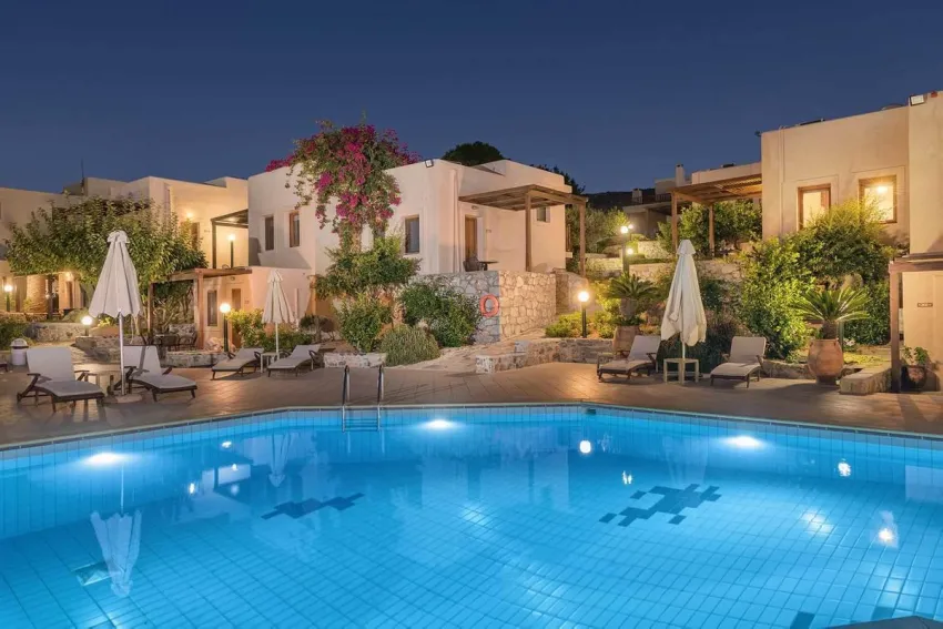 Ida Village 3*-3