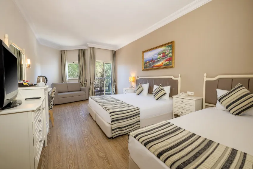 Crystal Tat Beach Pearl Collection 5*-15