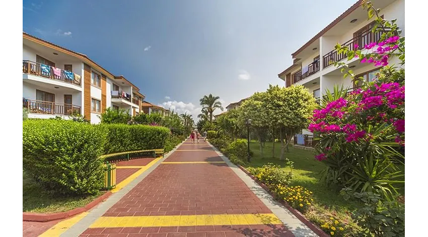 EFTALIA VILLAGE  5*-8