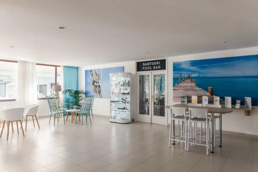 Pierre V. El Cecilia 3*-11