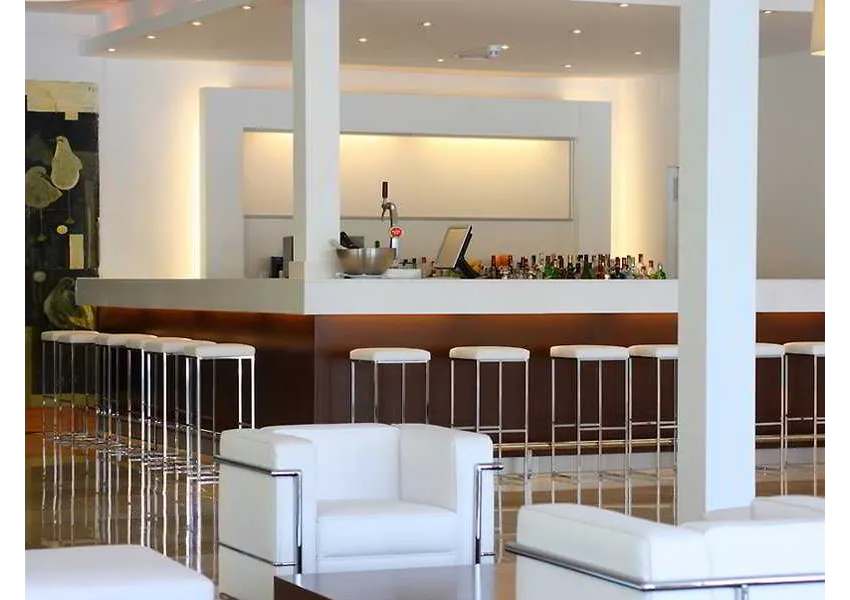 Las Gaviotas Suites Hotel 4*-37