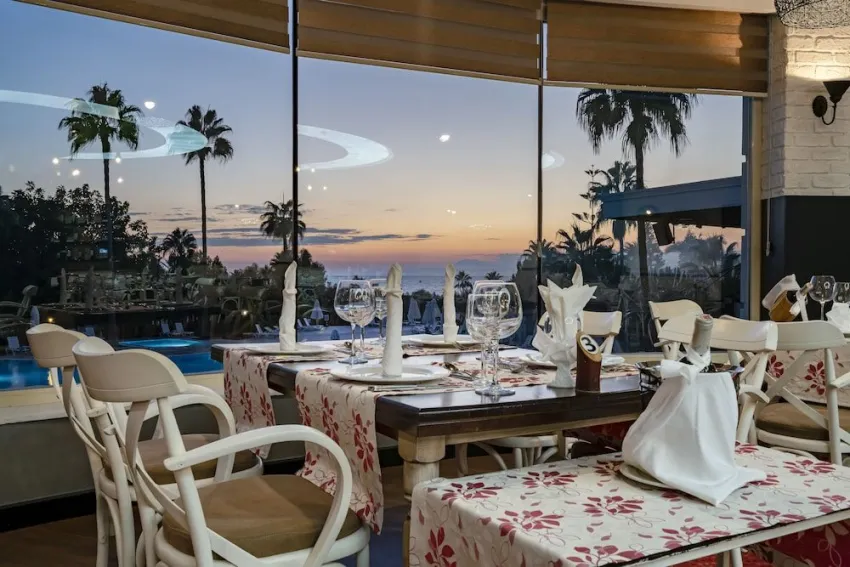 Iz Flower Side Beach Hotel 4*-83