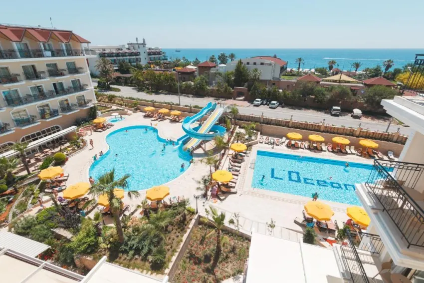 L'OCEANICA HOTEL  5*-30