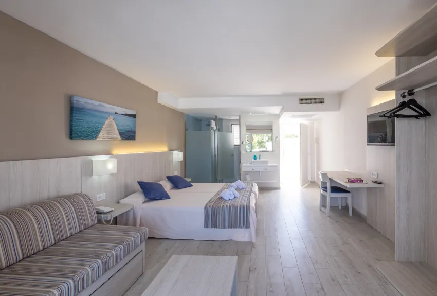 Hotel Club Es Talaial 3*-292