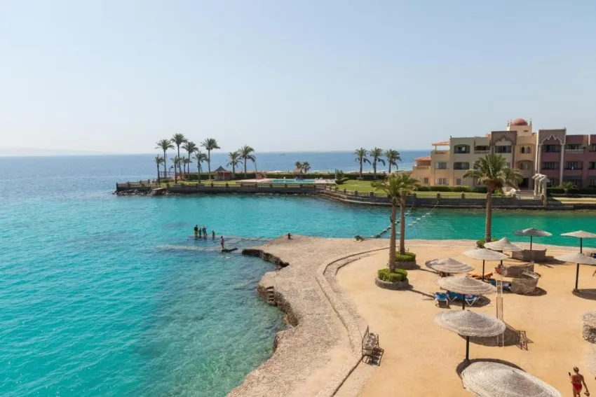 SUNNY DAYS EL PALACIO RESORT & SPA  4*-8
