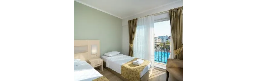 White Lilyum Hotel 5*-7