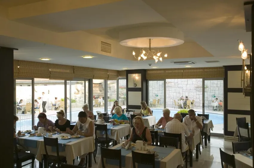 Lavitas Hotel 4*-6