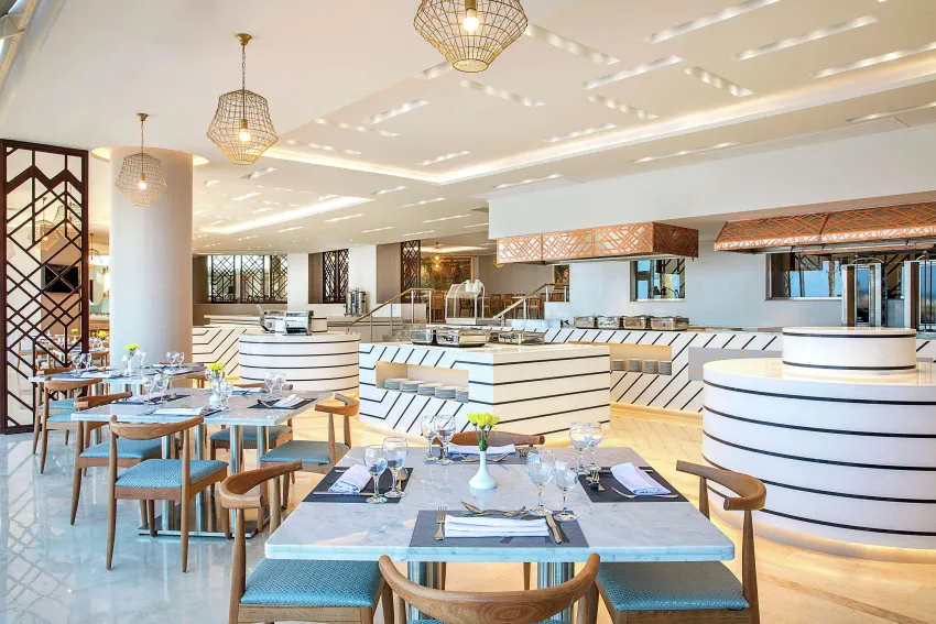 Hilton Plaza Hurghada 5*-179