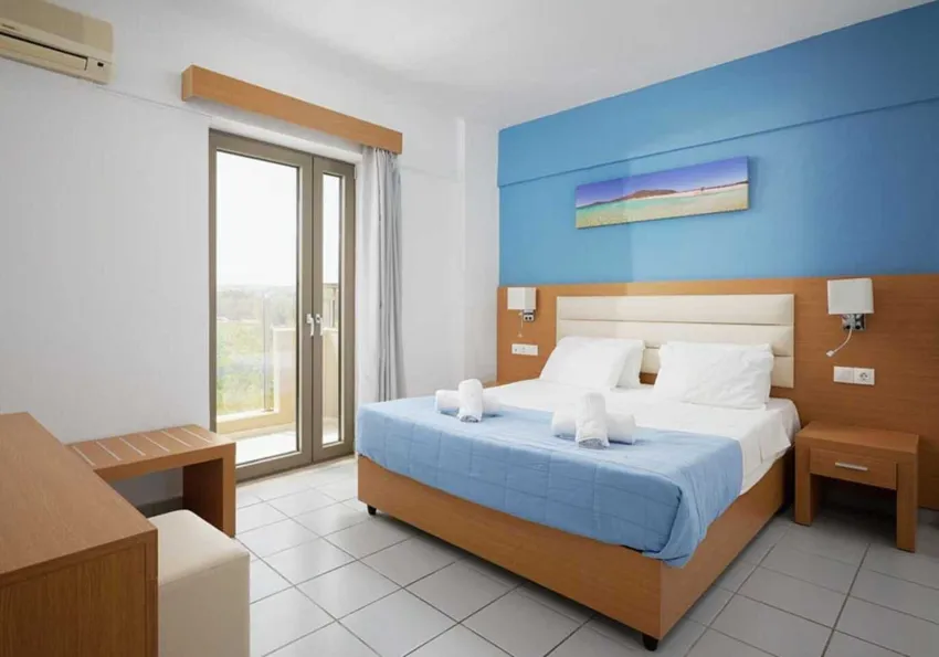 Acropolis Apartments 3*-6