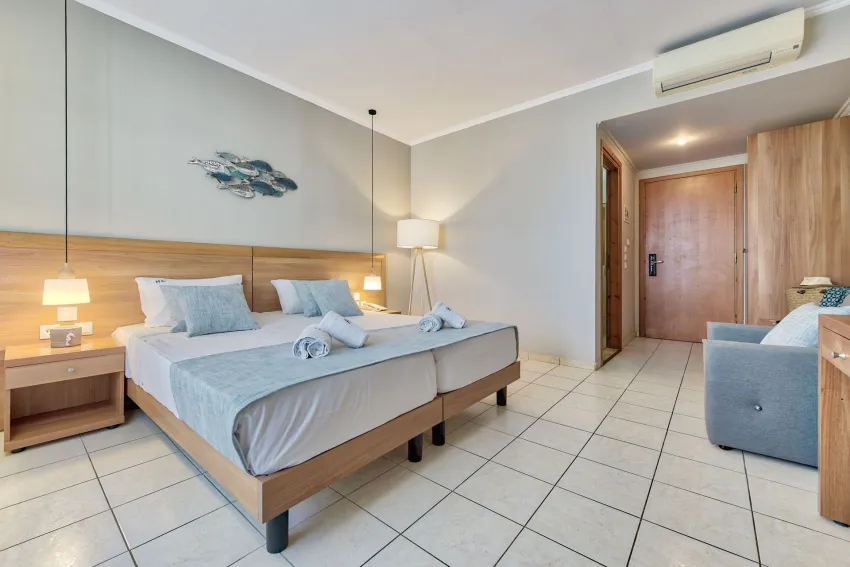 Contessa Hotel 3*-52