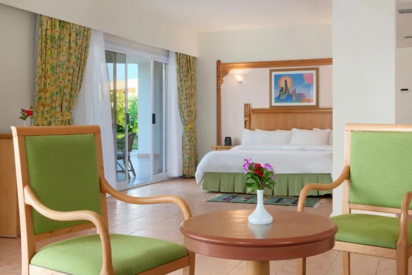 LONG BEACH RESORT  4*-8