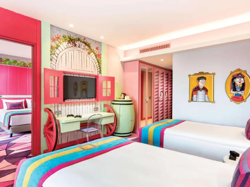 THE LAND OF LEGENDS KINGDOM HOTEL  5*-36