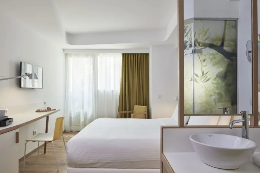 Olive Green Hotel 4*-6