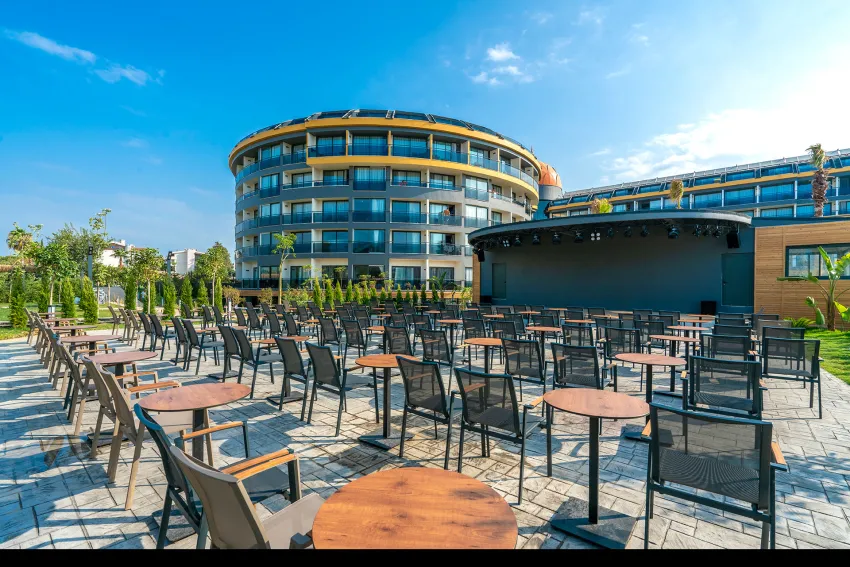 ARNOR DE LUXE HOTEL & SPA  5*-4