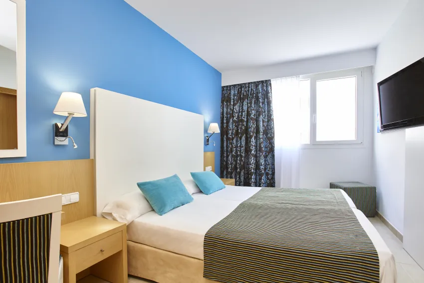 Universal Hotel Marques 4*-42