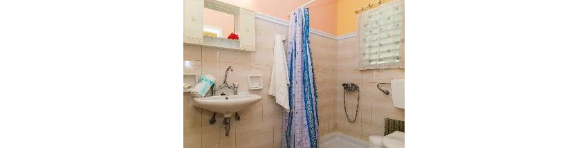 Roussas Studios and Apartments 2*-11