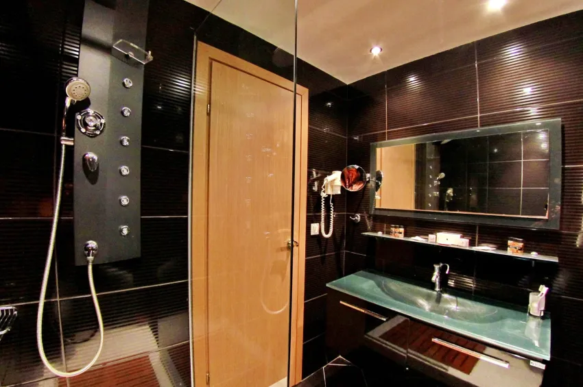 Out Of The Blue Resort 5*-8