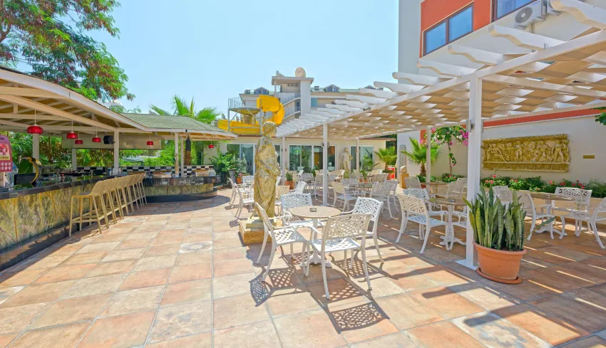 Antique Roman Palace (Adults Only 16+) 5*-100