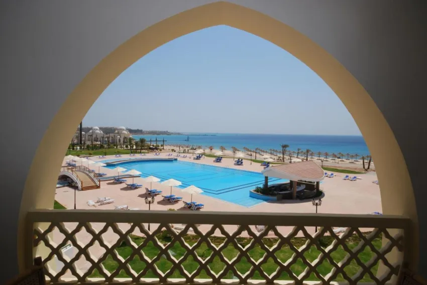 Old Palace Salh Hasheesh 5*-20
