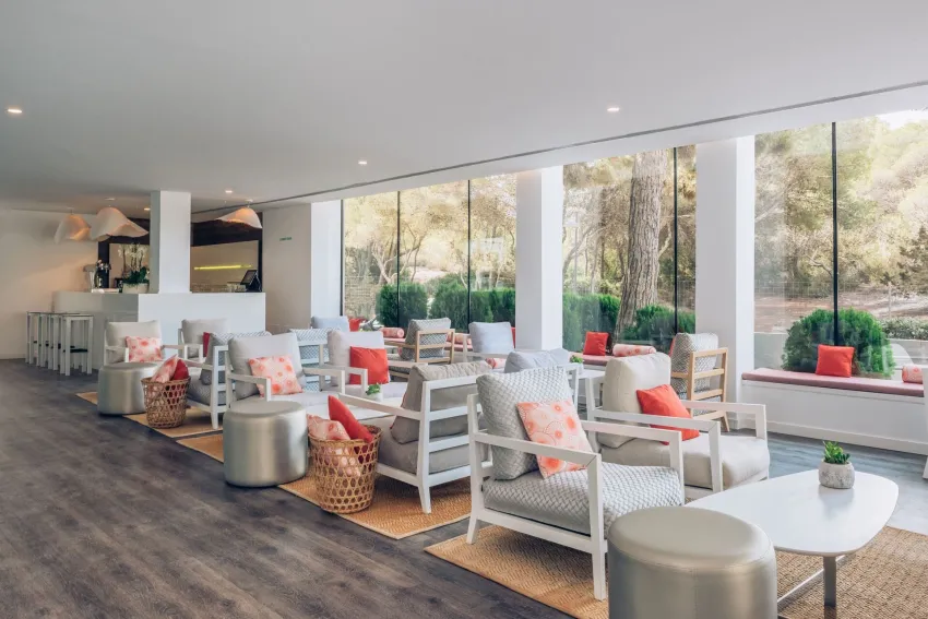 Iberostar Waves Cala Millor 4*-13