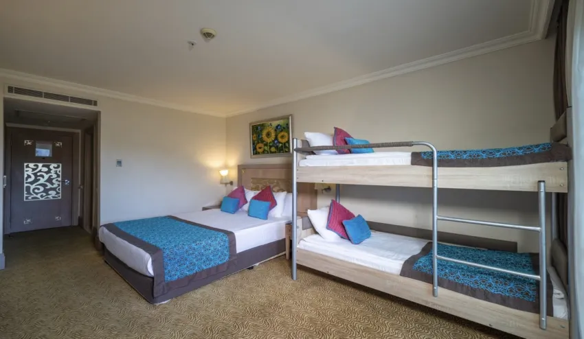 Crystal De Luxe Comfort Collection 5*-17