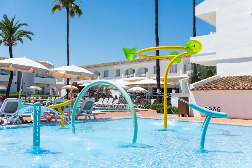 Solecito Apartments 3*-14