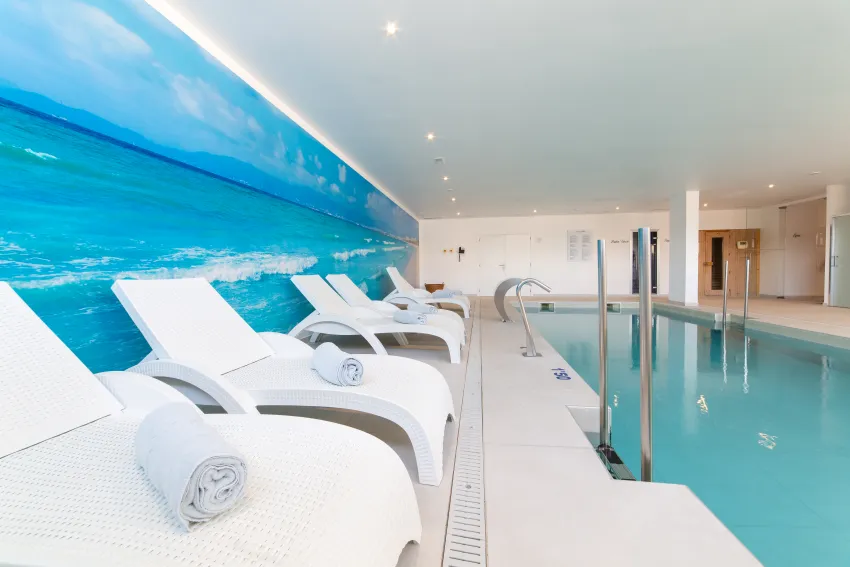 Reverence Life Hotel 4*-102