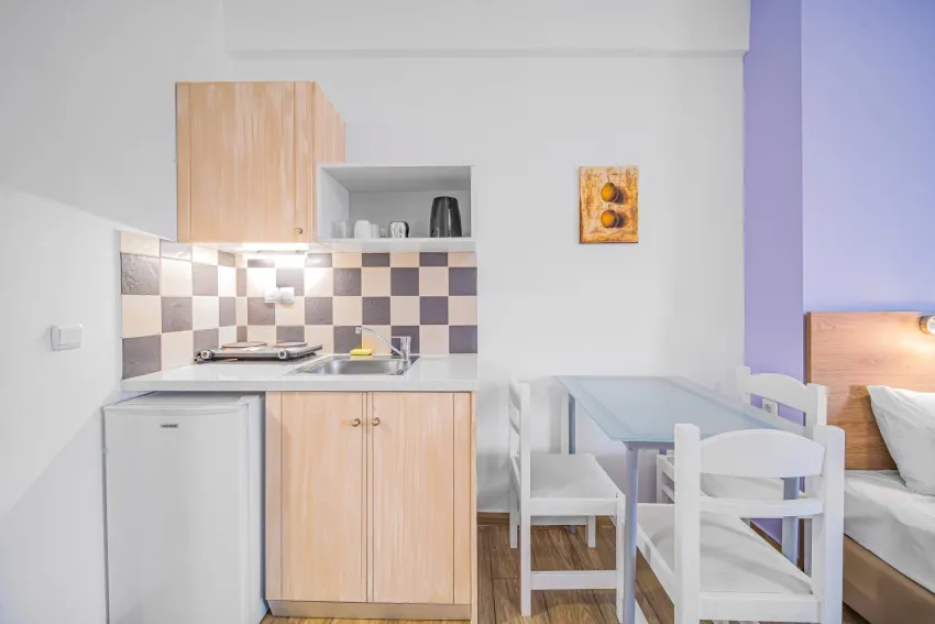 Happy Days Studios 3*-20