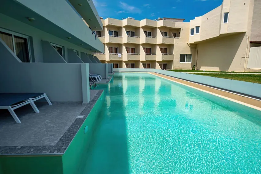Relax Hotel 3*-11