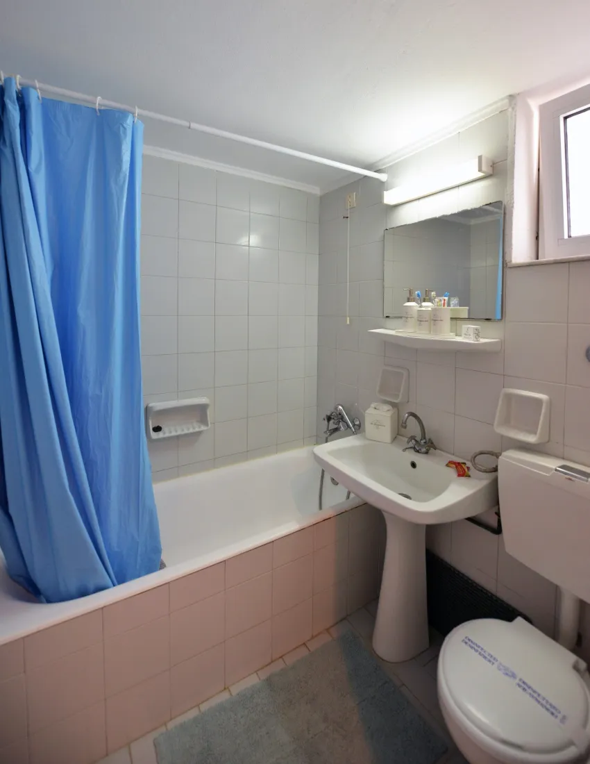 ANNA APARTMENTS 3*-16