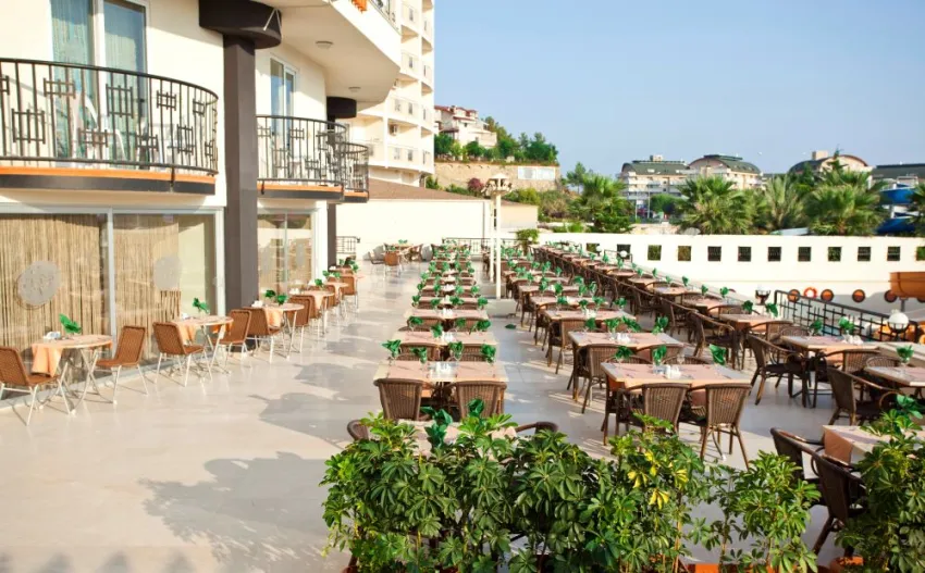 Arabella World Hotel 4*-6