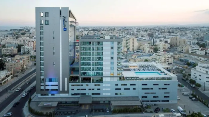 Radisson Blu Hotel Larnaca 5* - Larnaca center - Cipru