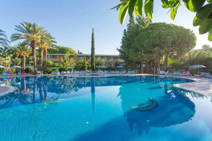 LONICERA WORLD HOTEL  4*-24