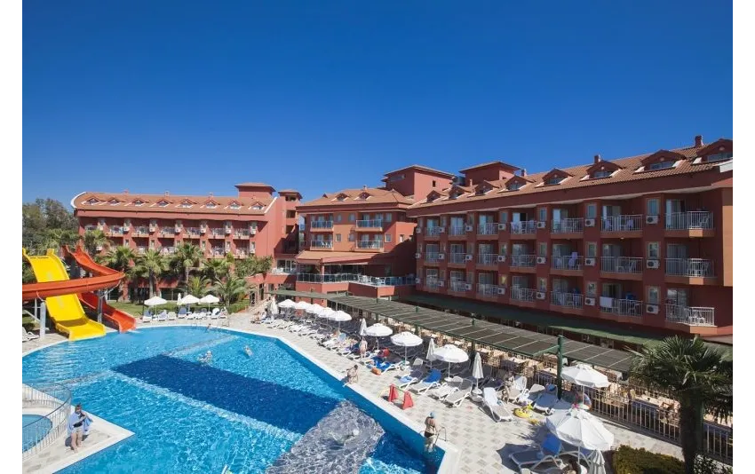 Club Side Coast 4*-1