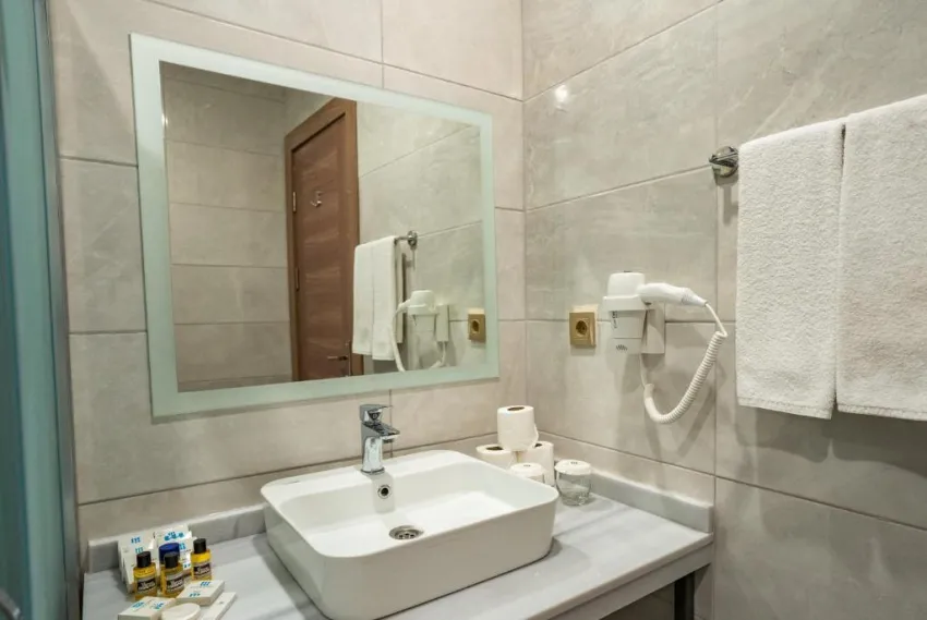 MASTER FAMILY CLUB  5*-20