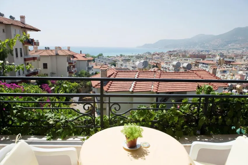 VILLA SONATA HOTEL  3*-6