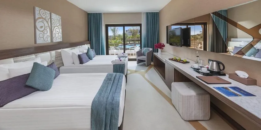 Noah's Ark Deluxe Hotel & Spa 5*-6