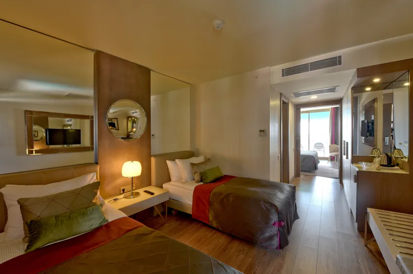 Side Star Elegance 5*-51