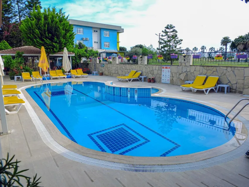 Victoria Princess  Apart 2*-3