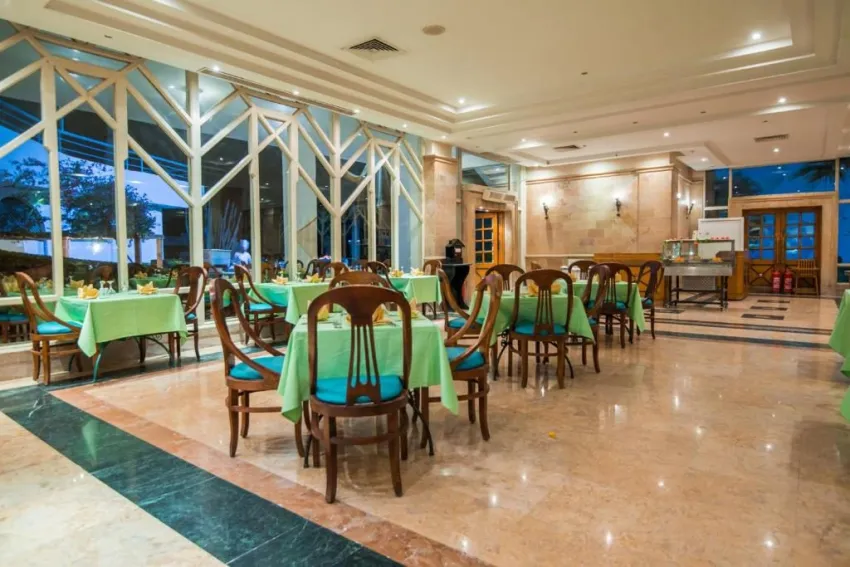 SHAMS SAFAGA RESORT  4*-7